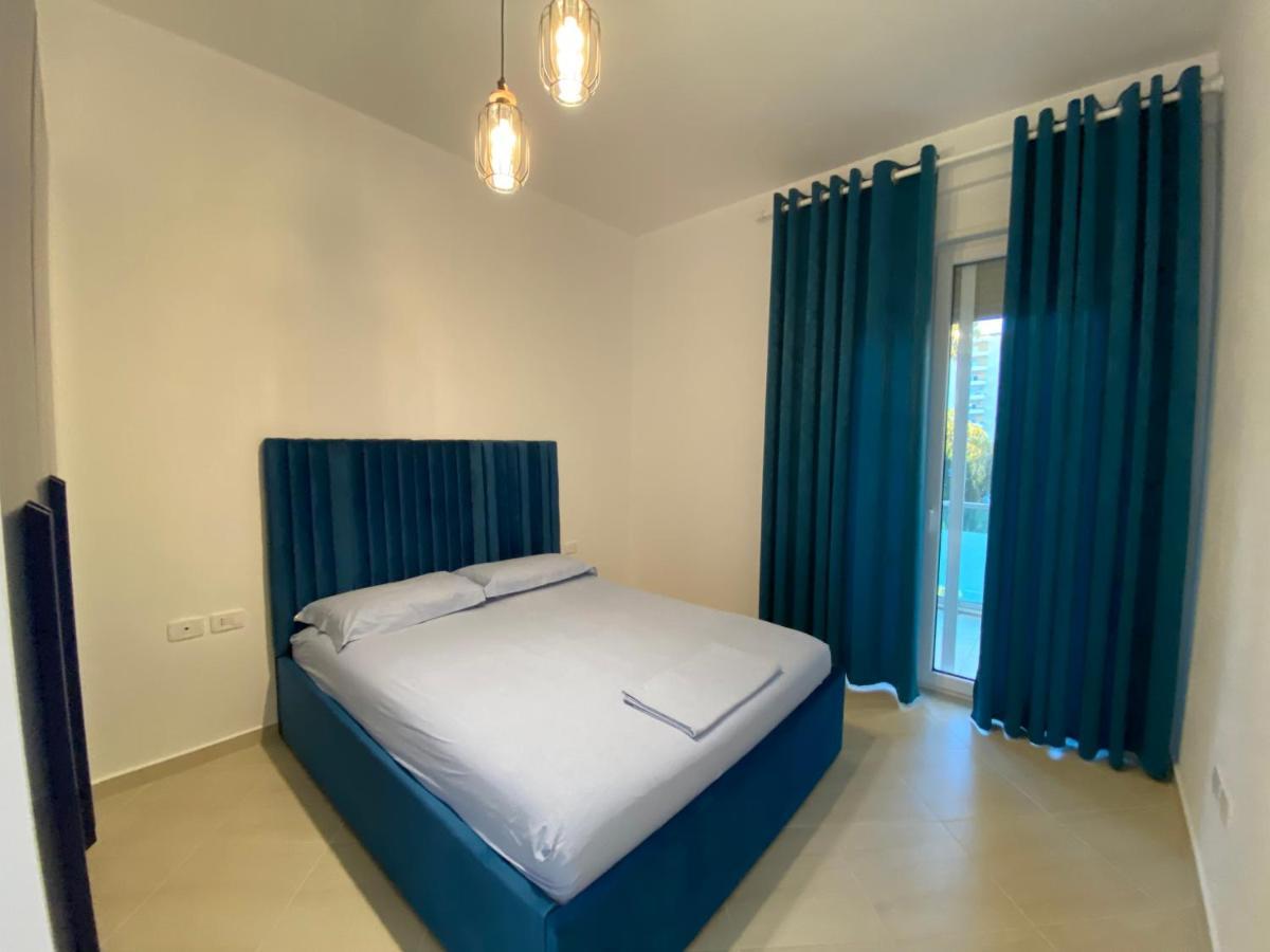 Enid Apartment Вльора Екстер'єр фото