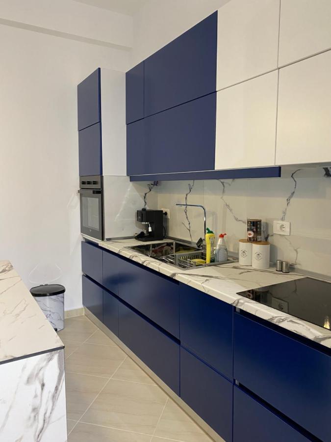 Enid Apartment Вльора Екстер'єр фото